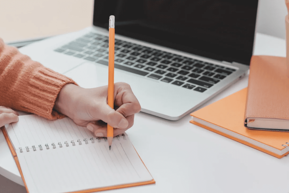 Cómo cerrar brechas de aprendizaje en estudiantes socioeconómicamente desfavorecidos