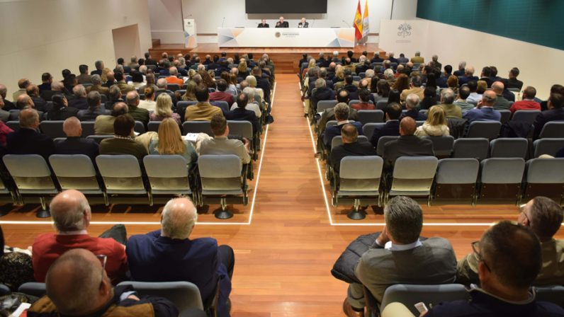 Casi 300 personas participan en el encuentro jubilar de hermanos mayores