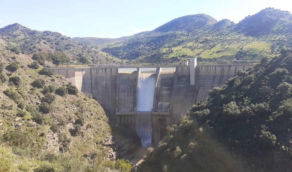 Desalojados de manera preventiva los vecinos de la ribera del río Campanillas en Málaga