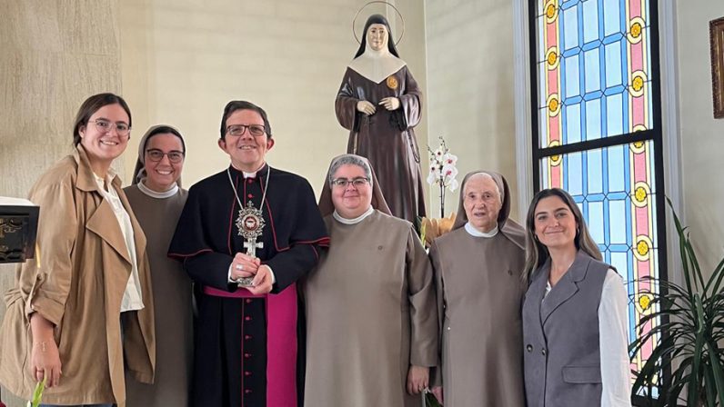 CONFER | Hermanas Franciscanas de los Sagrados Corazones