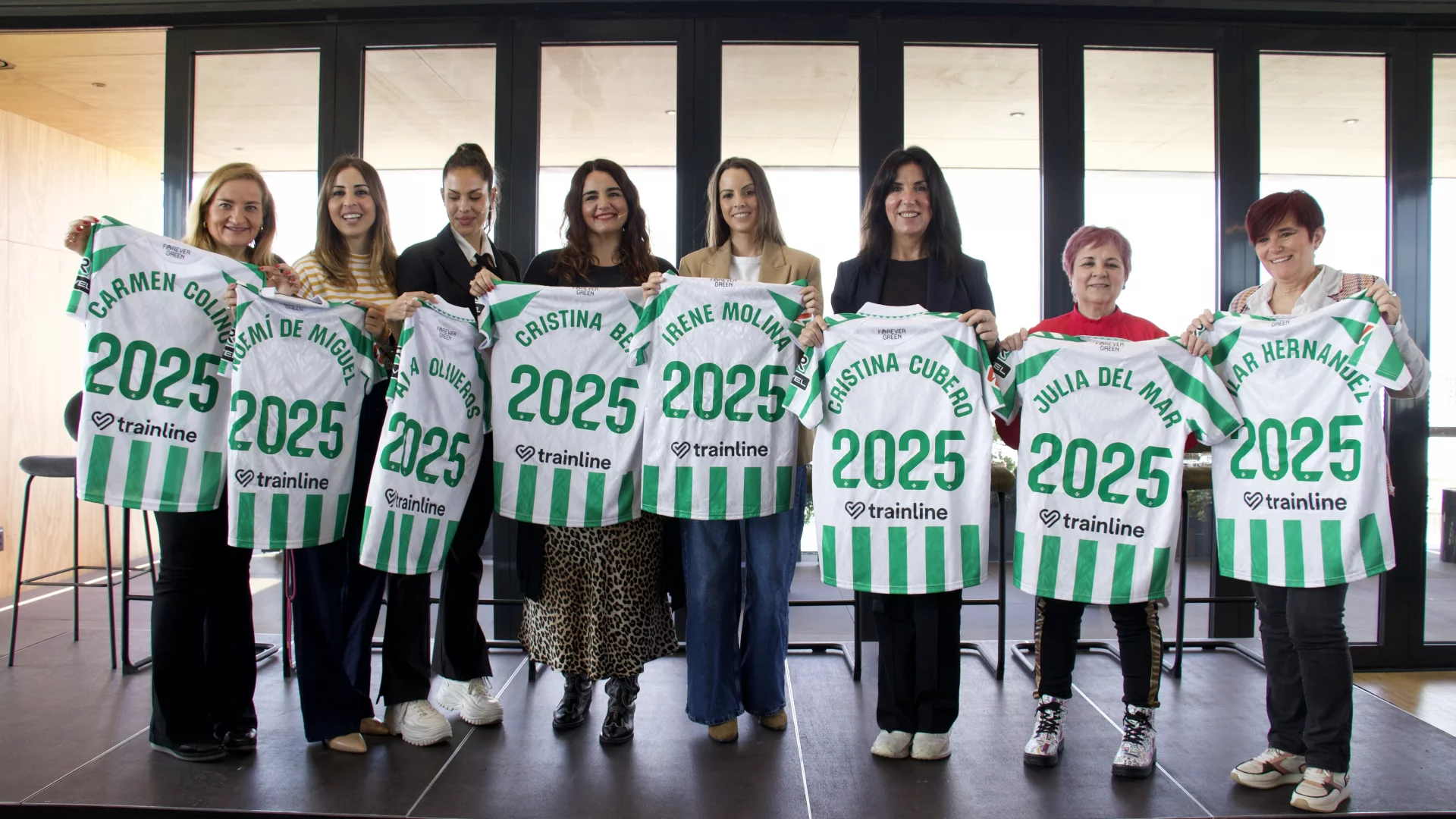 El Real Betis pone en marcha una charla sobre la Evolución del Periodismo Deportivo en Femenino