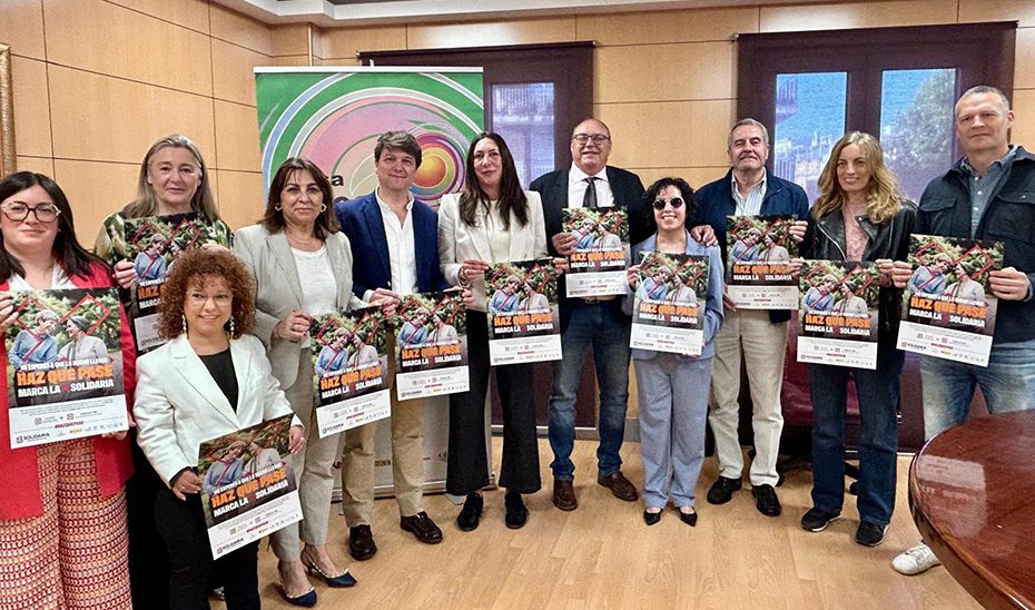 Loles López anima a marcar la casilla de fines sociales y de la Iglesia en la declaración de la Renta