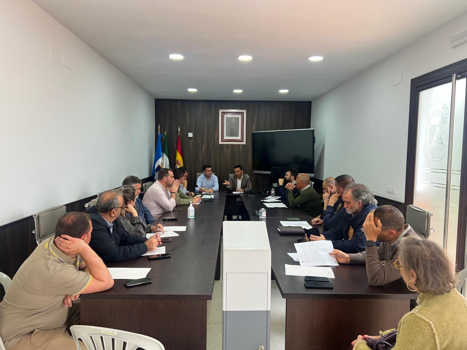 Reuniones de Gonzalo Domínguez en Montellano y Aguadulce, dentro de su agenda para la integración en sistemas de los municipios que gestionan de manera directa el ciclo del agua