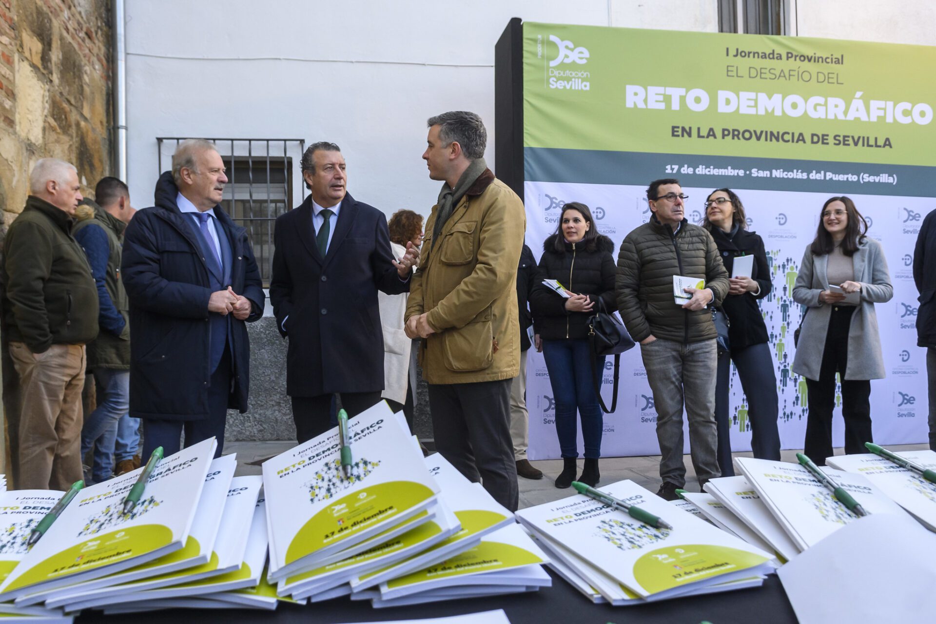 La Diputación publica un catálogo de recursos y servicios de los pequeños municipios sevillanos para divulgar las ventajas del mundo rural