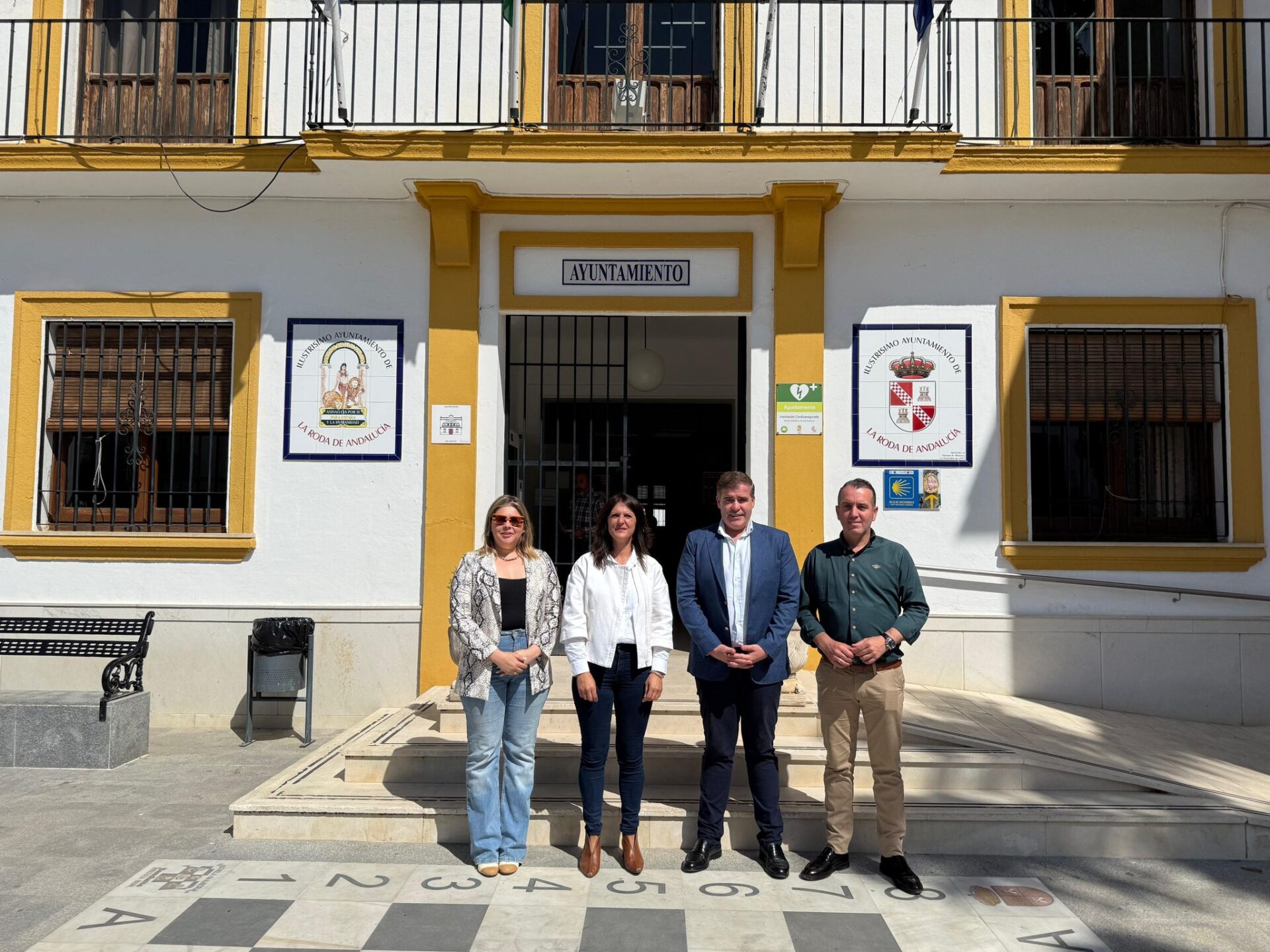 Marta Alonso en La Roda: “Las inversiones de ‘Más Sevilla’, ‘Sevilla 107’ y ahora también de ‘Sevilla 2030’, traducen el impulso de la Diputación a los pueblos más pequeños”