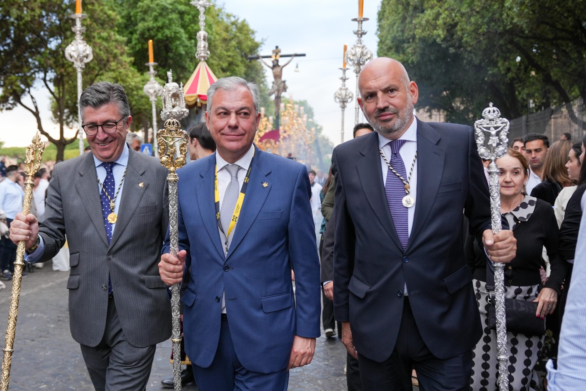 El alcalde califica como “un hito histórico para la la ciudad y todas sus hermandades la gran procesión que ha protagonizado hoy el Cachorro en Roma”