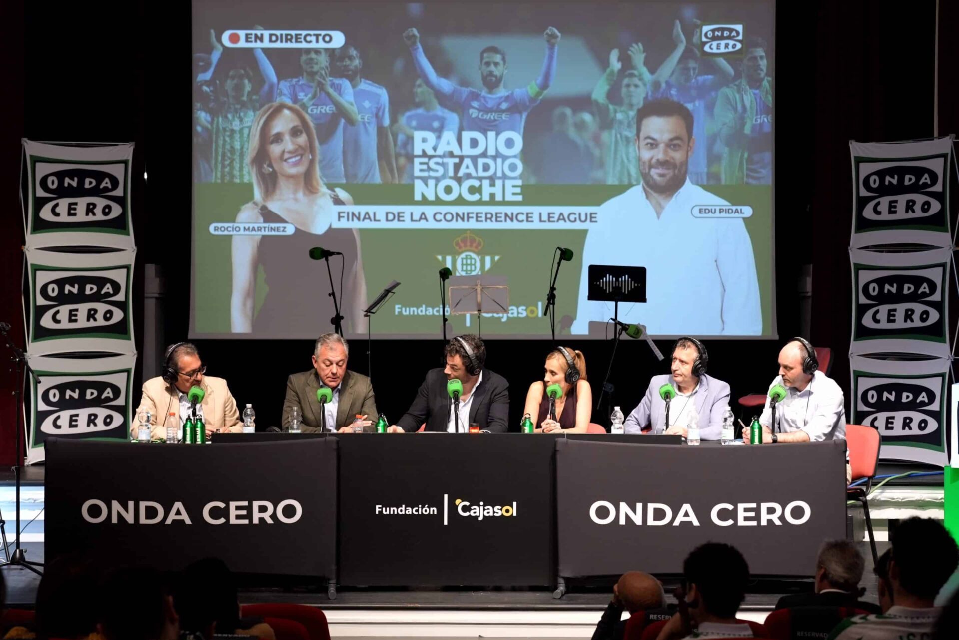Éxito del especial de Radioestadio Noche desde la Fundación Cajasol con motivo de la final del Betis en la UEFA Conference League