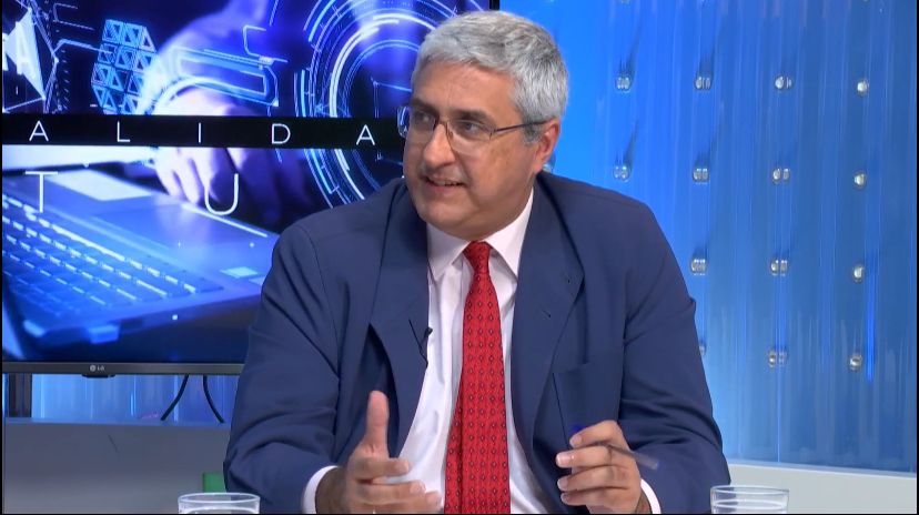 Luis Picón, director de Relaciones Institucionales de CEA, analiza en 7TV las repercusiones de los incidentes ferroviarios en Andalucía – Confederación de Empresarios de Andalucía