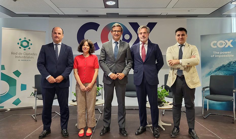 La Junta lanzará un programa para fomentar la producción de combustible sostenible de aviación