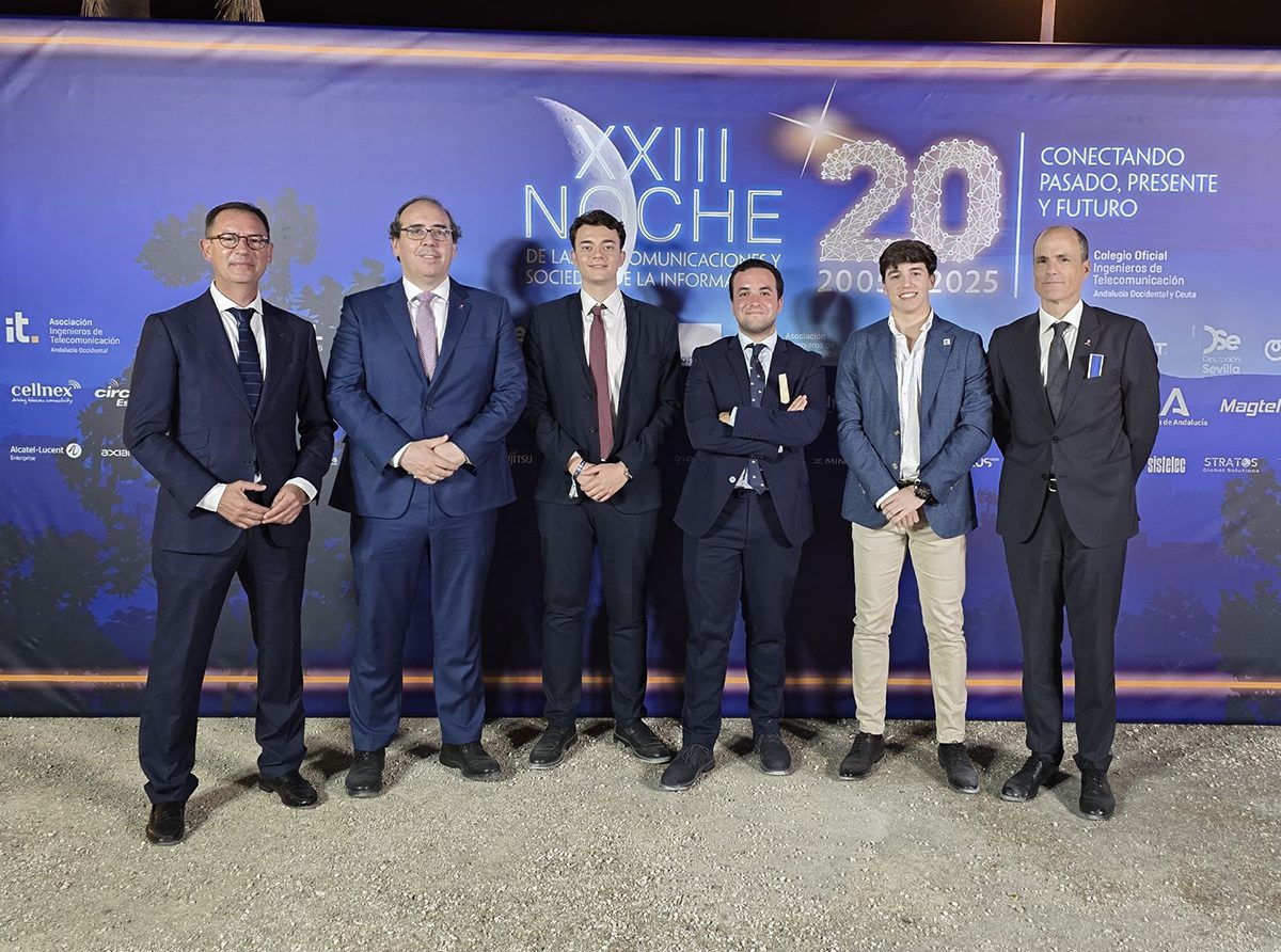 Tres egresados de la US galardonados en los Premios a la Excelencia en Ingeniería de Telecomunicación