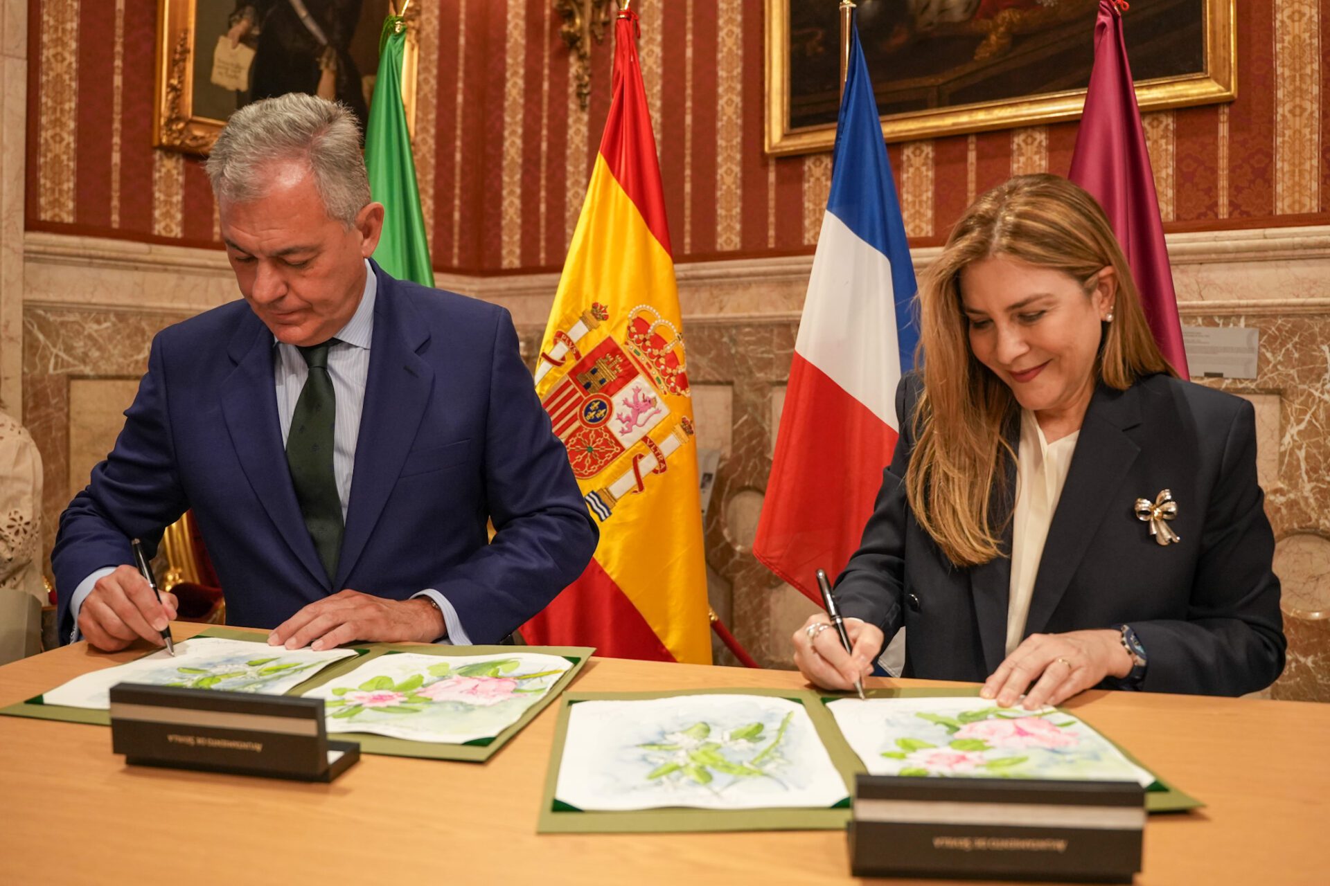 Sevilla y Santo Domingo firman su hermanamiento para impulsar el desarrollo social, cultural, turístico y económico entre ambas ciudades