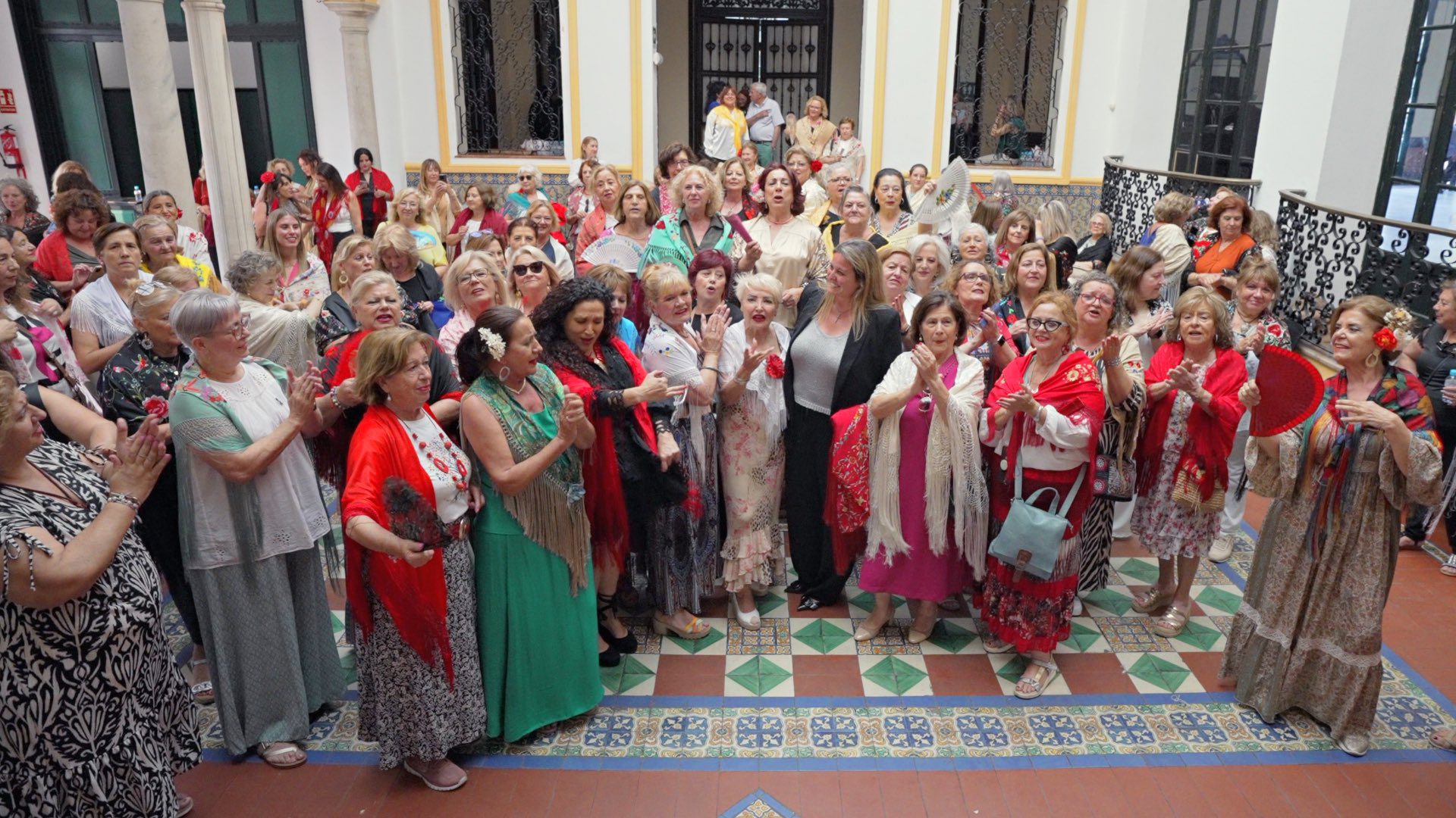 El Ayuntamiento homenajea a Bizet y a las cigarreras sevillanas en el 150 aniversario de la ópera ‘Carmen’