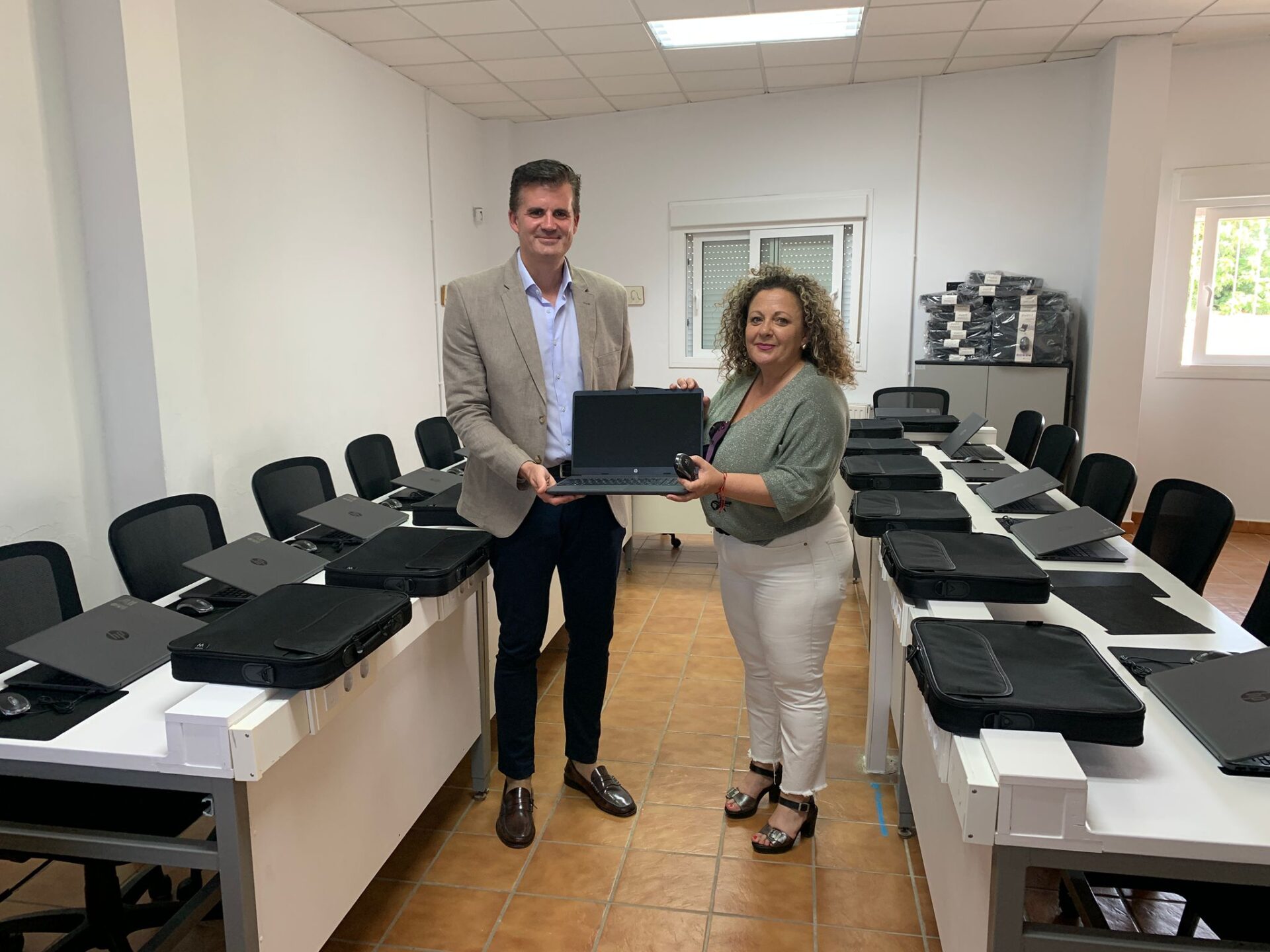 La Diputación de Sevilla apoya la transformación digital de El Saucejo con más de 68.000 euros de inversión