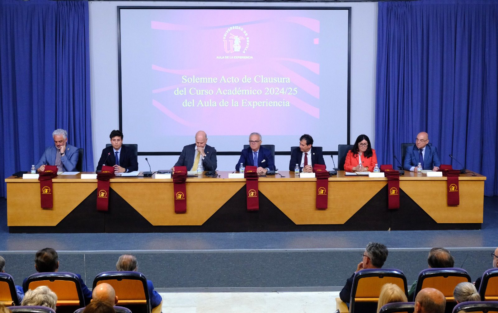 Casimiro Fernández participa en la clausura del Aula de la Experiencia, destacando su funcionalidad para “la preservación de la participación generacional e intergeneracional”