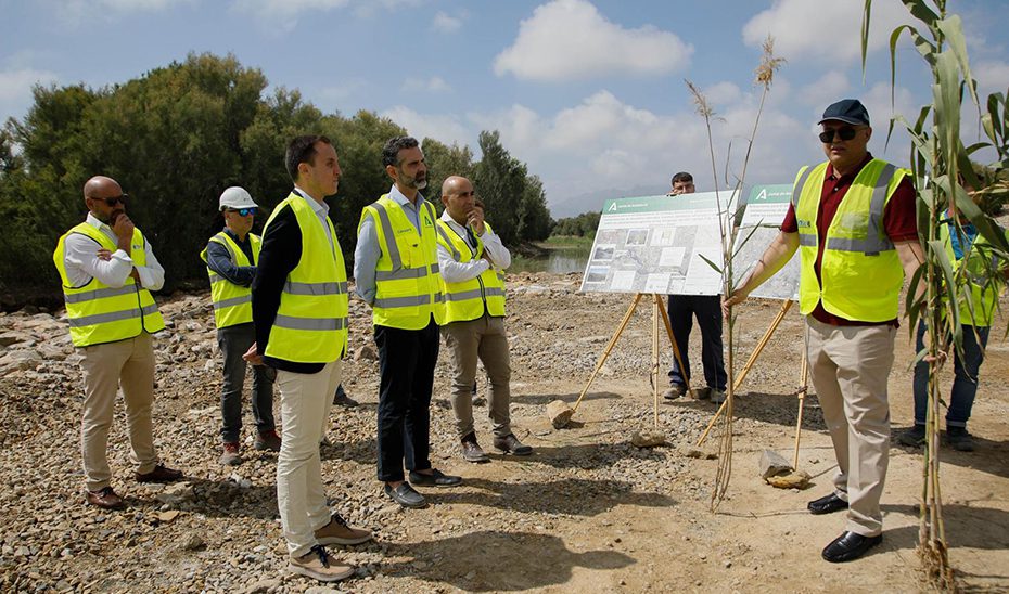 La restauración del cauce del río Antas a su paso por Antas, Vera y Garrucha protegerá el campo de riadas