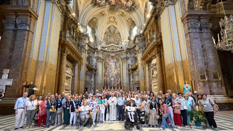 Peregrinos de Sevilla participan en el Jubileo de los Movimientos que se celebra en Roma
