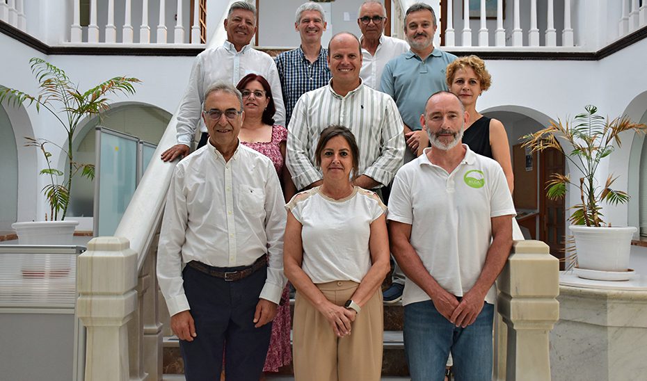 Autorizado el primer proyecto científico para estudiar el uso agrícola sostenible del alga asiática