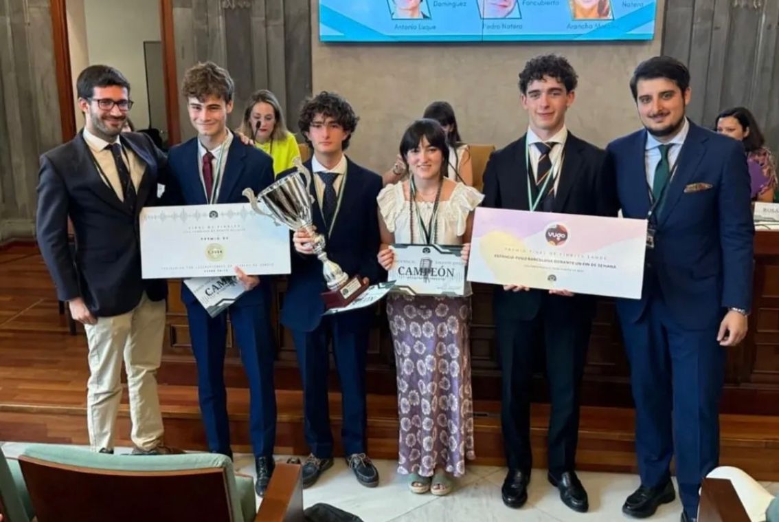 Diez equipos se han disputado la final de la primera edición de la Liga Andaluza de Debate Escolar (LANDE) en la Casa de la Provincia de la Diputación