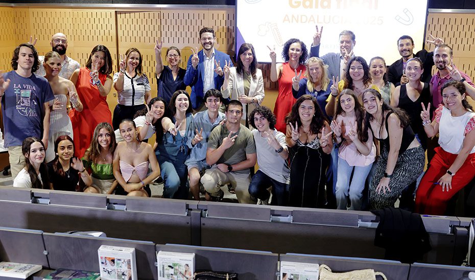 Salud promueve el conocimiento científico entre los más jóvenes con el certamen ‘Reimagina la ciencia’