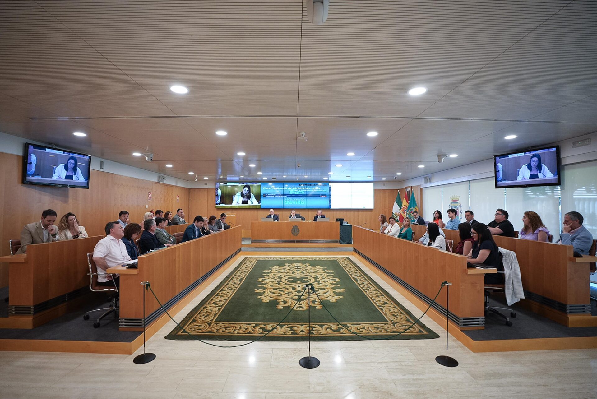 El Pleno desestima las alegaciones a la modificación presupuestaria que hará posible el Programa Sevilla 2030