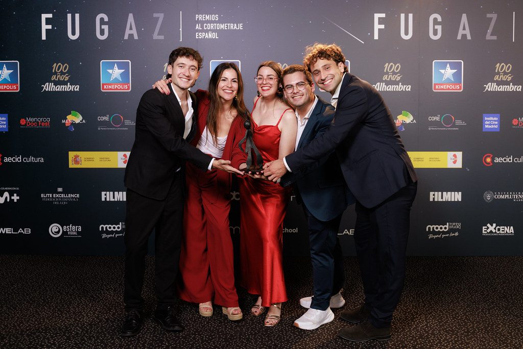 Egresados de la Universidad de Sevilla, galardonados en los Premios Fugaz