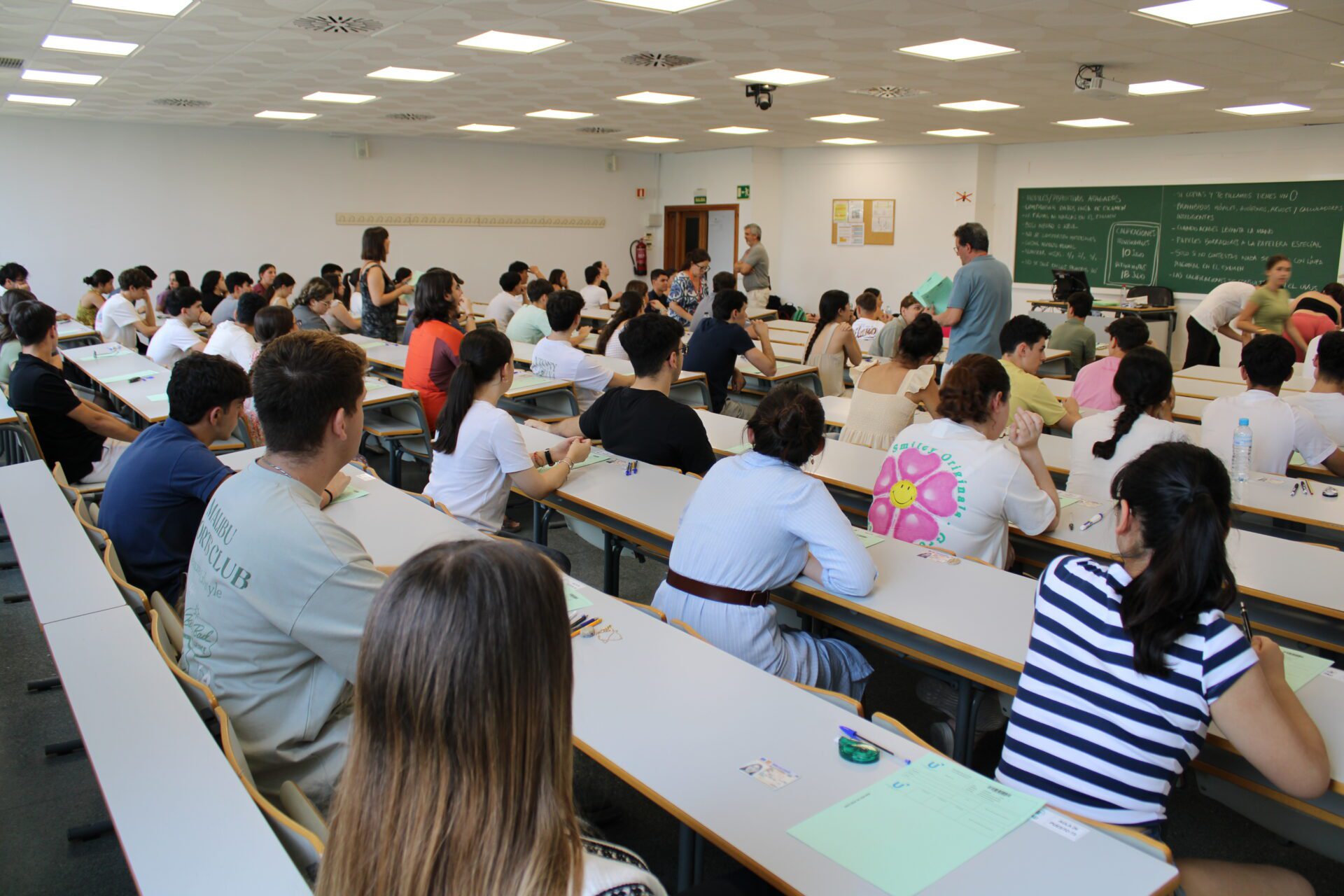 La primera jornada de la PAU extraordinaria transcurre sin incidencias en la US