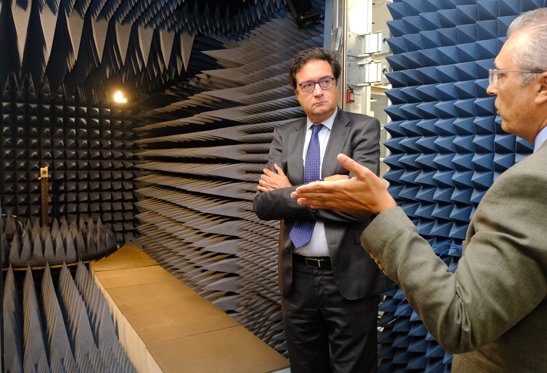 El ministro para la Transformación Digital visita la Cátedra USECHIP
