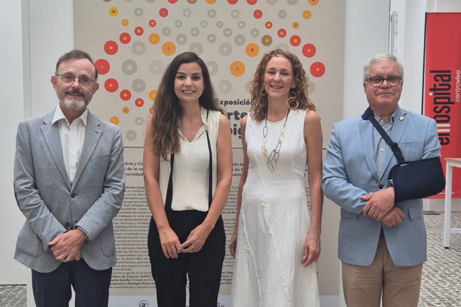 Inaugurada en Elhospital Centrovivo de Badajoz la exposición ‘Arte y Ciencia: Epigenética’