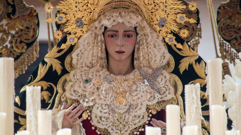 El arzobispo de Sevilla coronará este sábado a la Virgen del Rocío, titular de la Hermandad de la Redención