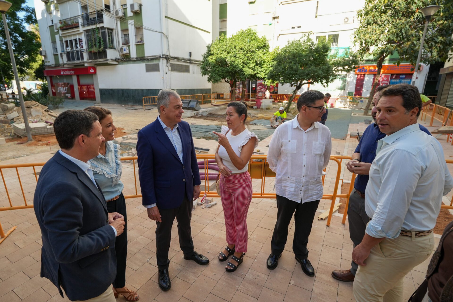El gobierno de Sanz invierte más de 1,2 millones de euros para poner a punto 24 espacios del distrito Macarena