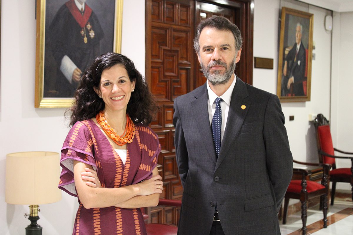 Los nuevos decanos de Física y Ciencias de la Educación inician su mandato