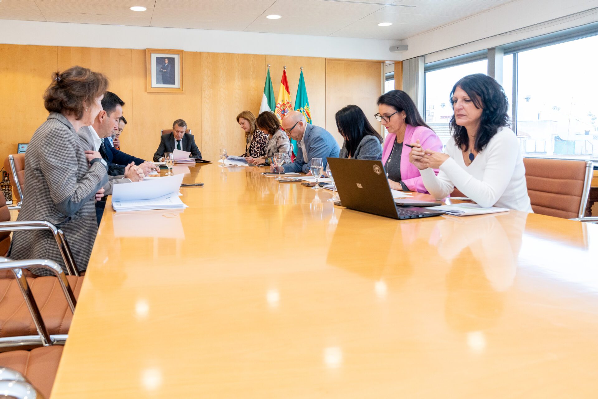 Los ayuntamientos ya pueden solicitar los programas de emergencia social y de prevención de la exclusión, a los que la Diputación destina 16 millones de euros