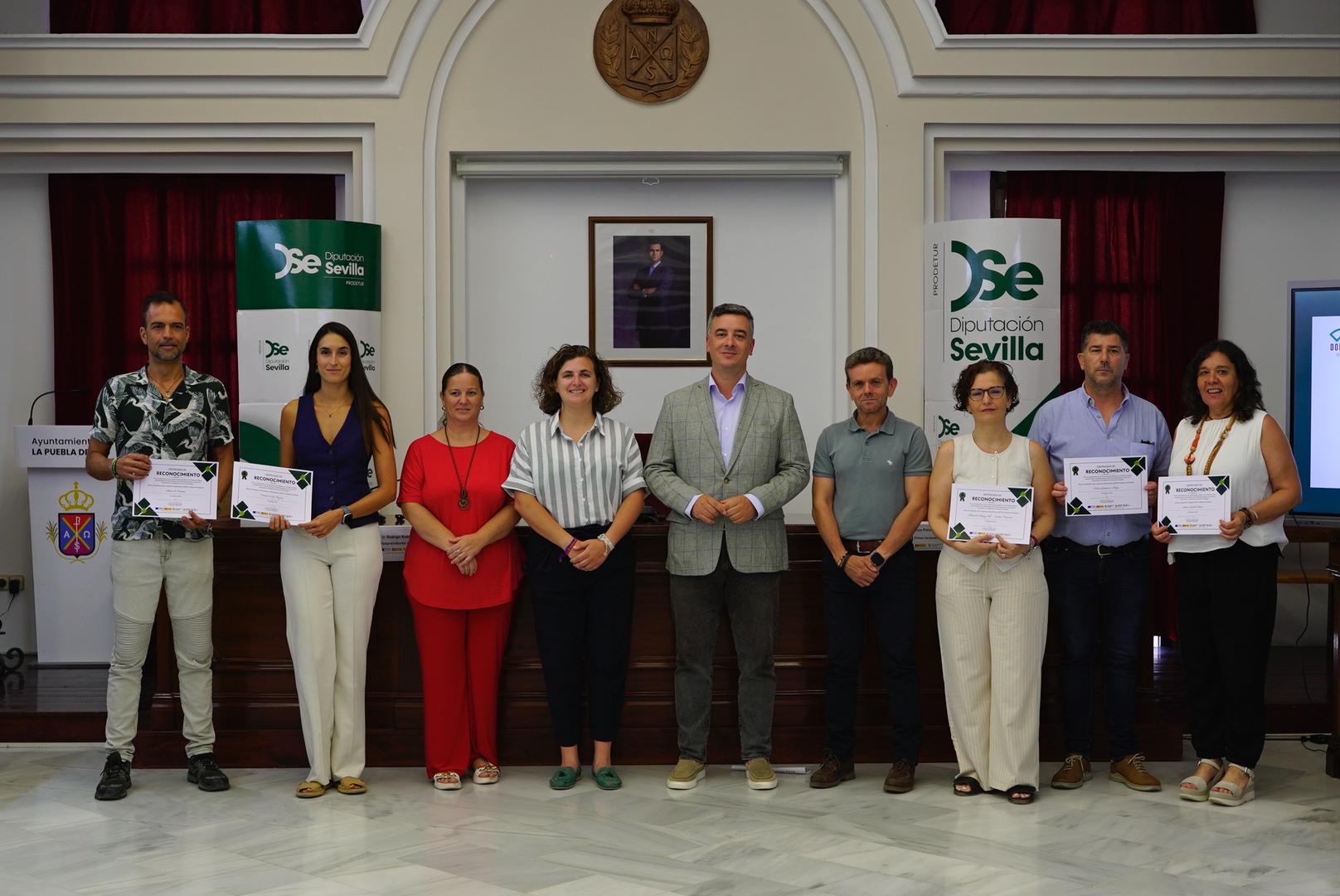 Rodríguez Hans destaca el compromiso de las empresas de la Doñana Sevillana con el impulso de un modelo turístico “más sostenible y competitivo” para la comarca