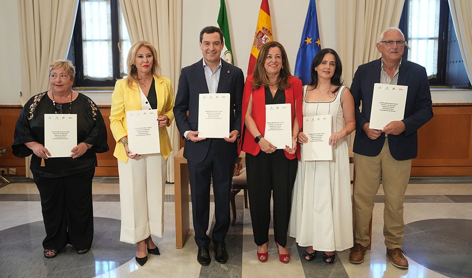 Junta y sindicatos firman un nuevo acuerdo que consolida un sistema educativo de calidad en Andalucía