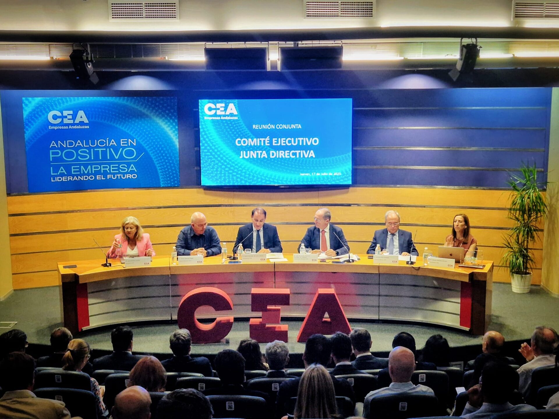 CEA rechaza privilegios en el modelo de financiación autonómica – Confederación de Empresarios de Andalucía
