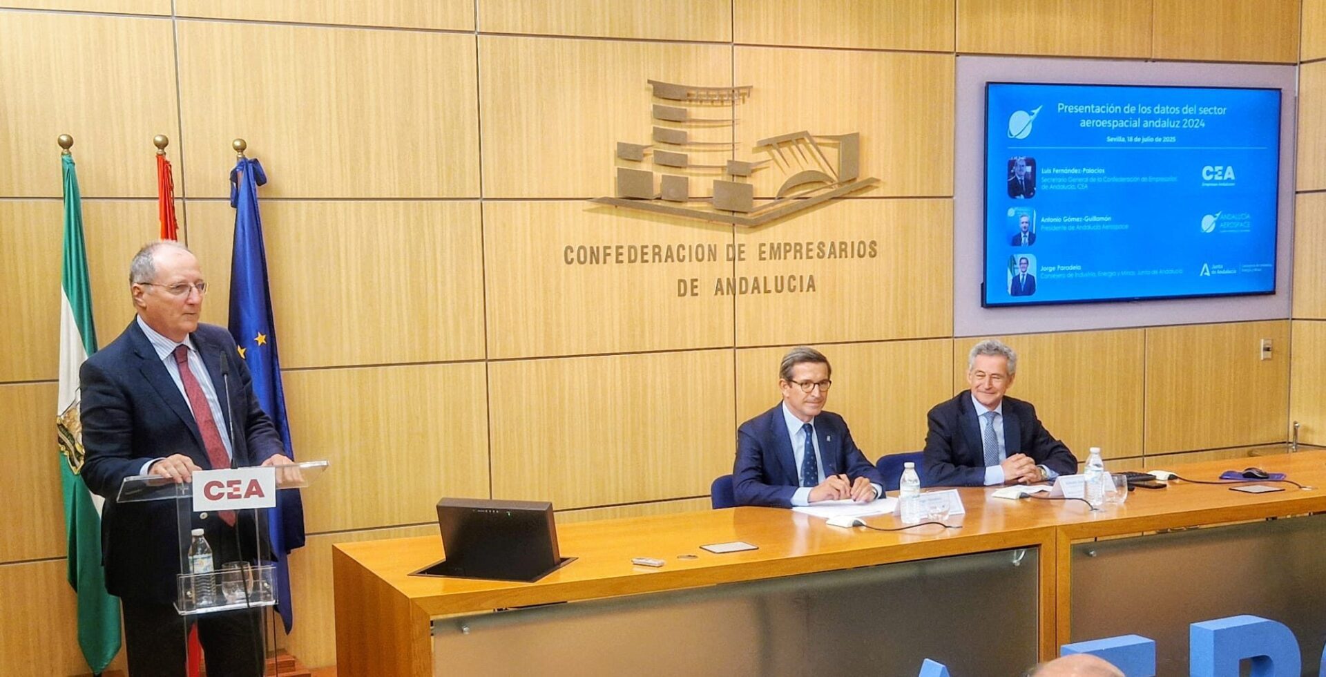 Luis Fernández-Palacios, secretario general de CEA, subraya el liderazgo del sector aeroespacial andaluz con cifras récord en 2024 – Confederación de Empresarios de Andalucía