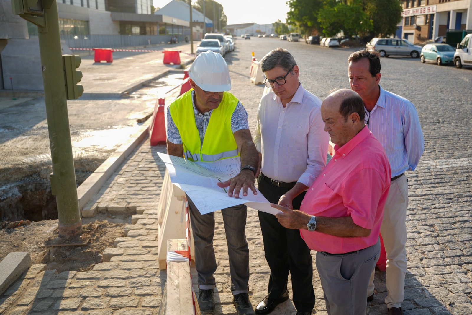 Las obras de las calles Rafael Beca Mateos y Economía del Polígono Carretera Amarilla terminarán antes de lo previsto