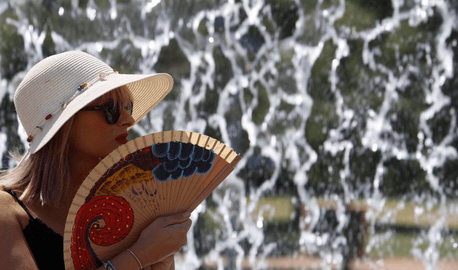 El 1-1-2 insiste en mantener una correcta hidratación durante la ola de calor