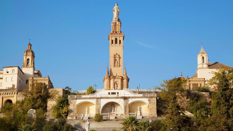 Bendición a Sevilla desde el recinto del Sagrado Corazón