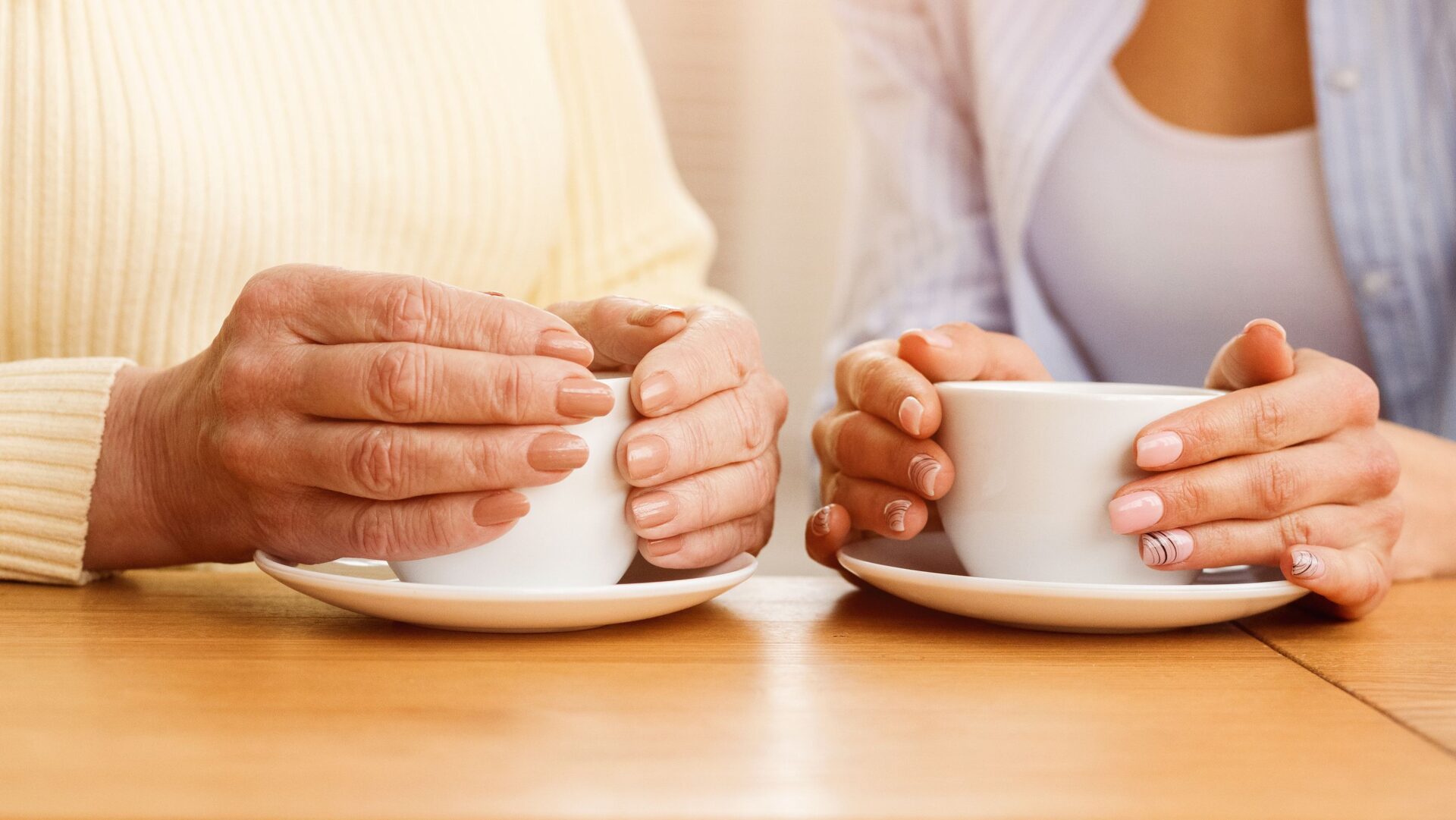 El Gobierno de Sanz licita el nuevo servicio de cafetería en los Centros de Participación Activa, situados en Polígono Sur y Sevilla Este