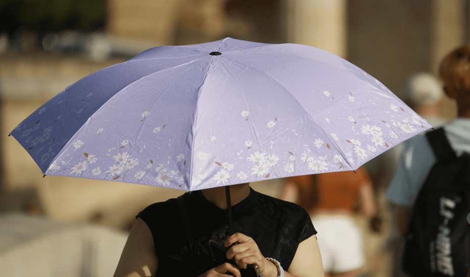 El 1-1-2 insiste en extremar la precaución en niños, ancianos y enfermos durante la ola de calor