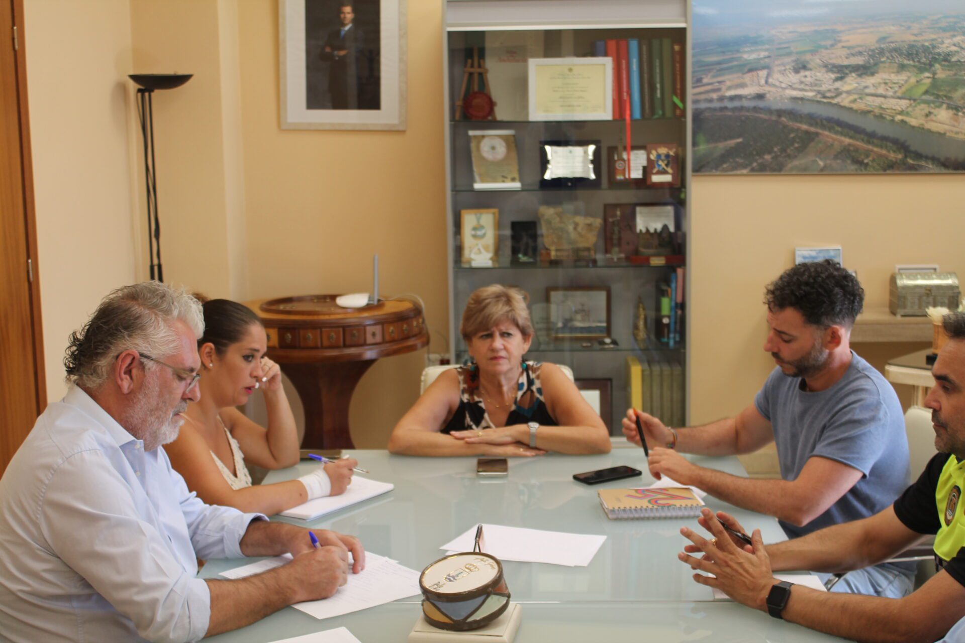 La alcaldesa convoca a la Comisiòn Municipal de Emergencias debido a las altas temperaturas y el posible riesgo de incendio