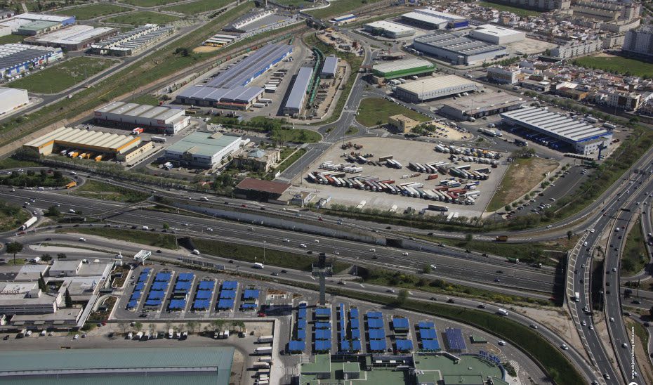 La Junta convoca 1,4 millones en ayudas para atraer inversión industrial en Sevilla, Huelva y Málaga
