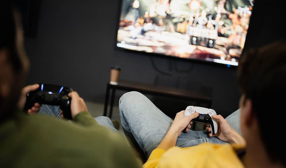 Cómo reducir riesgos como la adicción o los gastos excesivos en los videojuegos