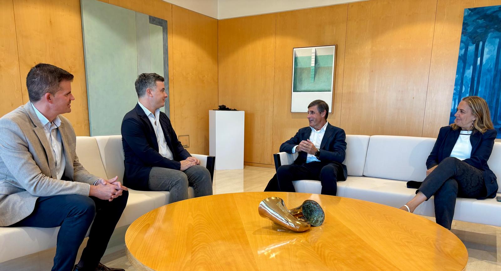 La Diputación de Sevilla recibe 1,4 millones de euros para impulsar la Plataforma Inteligente de Destinos en la Provincia