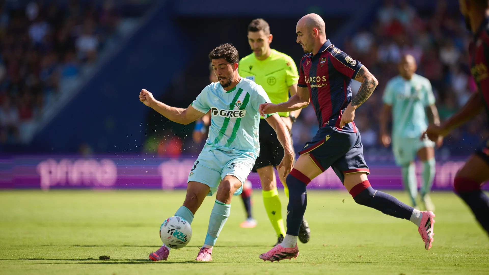 Empate en el Ciutat de Valencia (2-2)