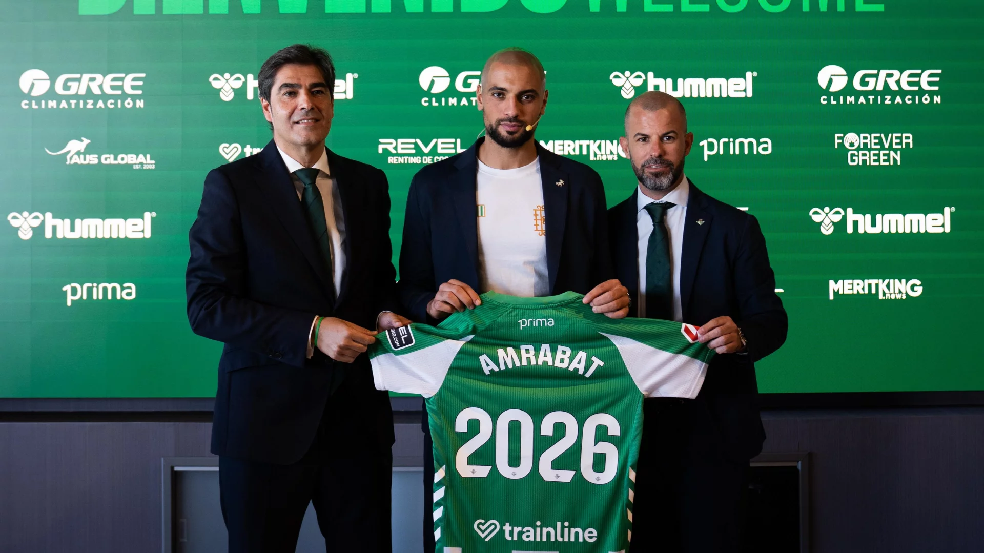 Sofyan Amrabat, presentado como nuevo jugador del Real Betis