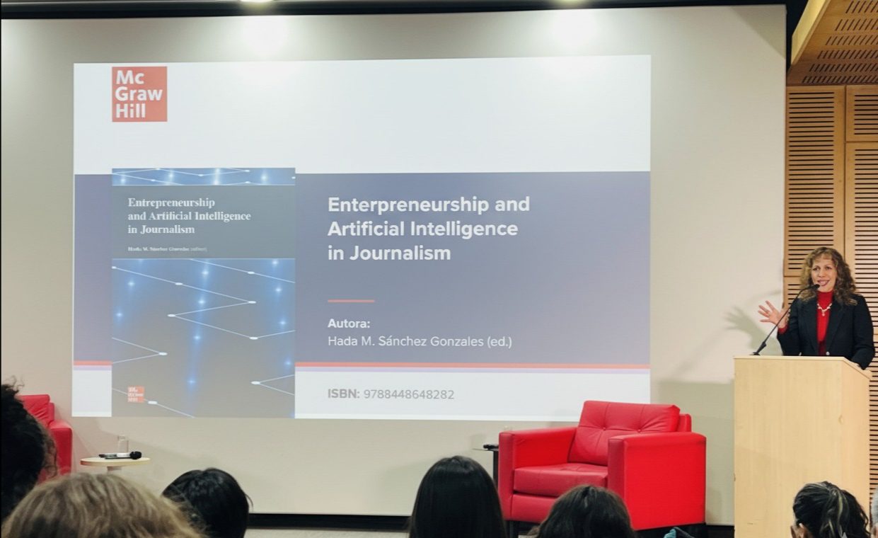 La profesora de la Universidad de Sevilla Hada Sánchez presenta la Plataforma Educativa Transmedia en Chile