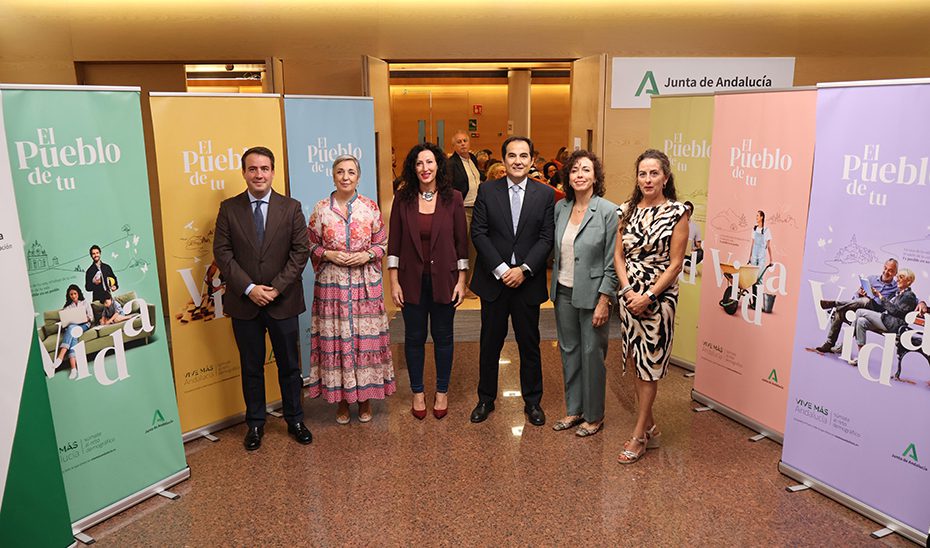 La Junta crea el portal ‘Vive Más Andalucía’ para captar vecinos que busquen “el pueblo de su vida”