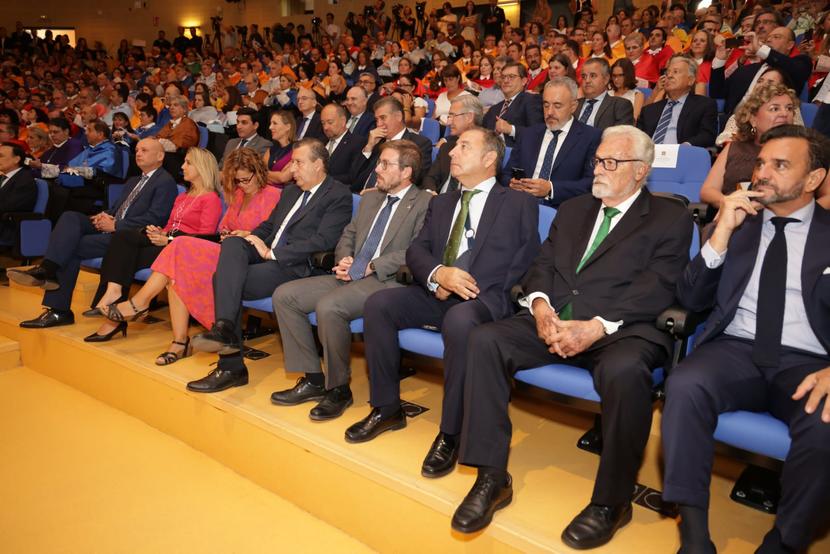 Jesús Maeztu asiste a la apertura del curso universitario en Andalucía